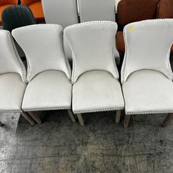 Wing-Back Tufted Dining Chair, Velvet Chairs for Dining Room Upholstered Dining Chairs (Beige, Set of 4)