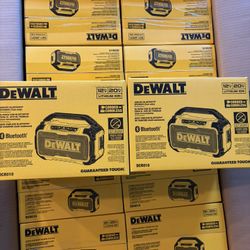 10 DeWalt 20v Bluetooth Speakers (Tool Only) 