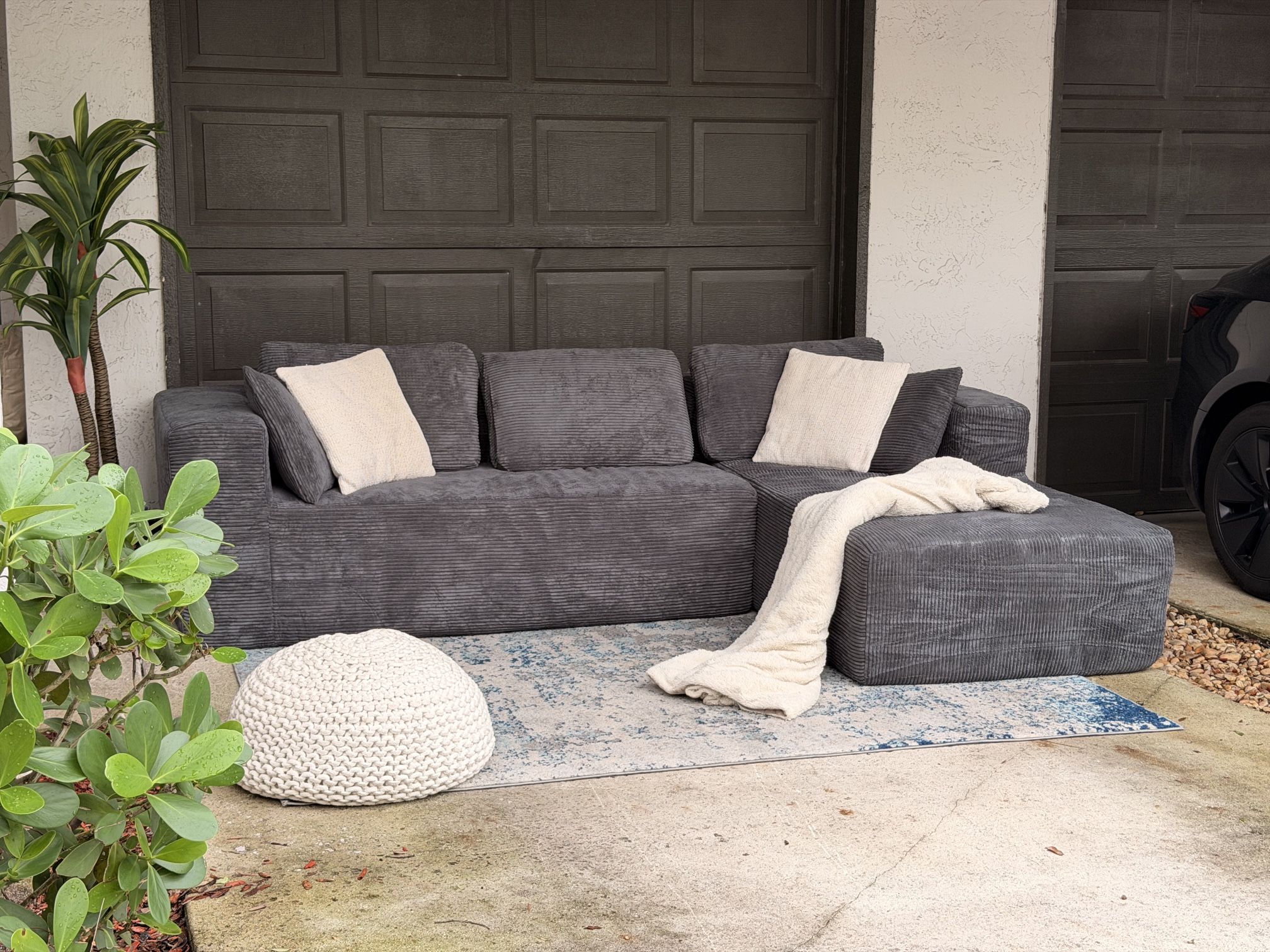Brand NEW Gray L Shaped Sectional Couch sofa