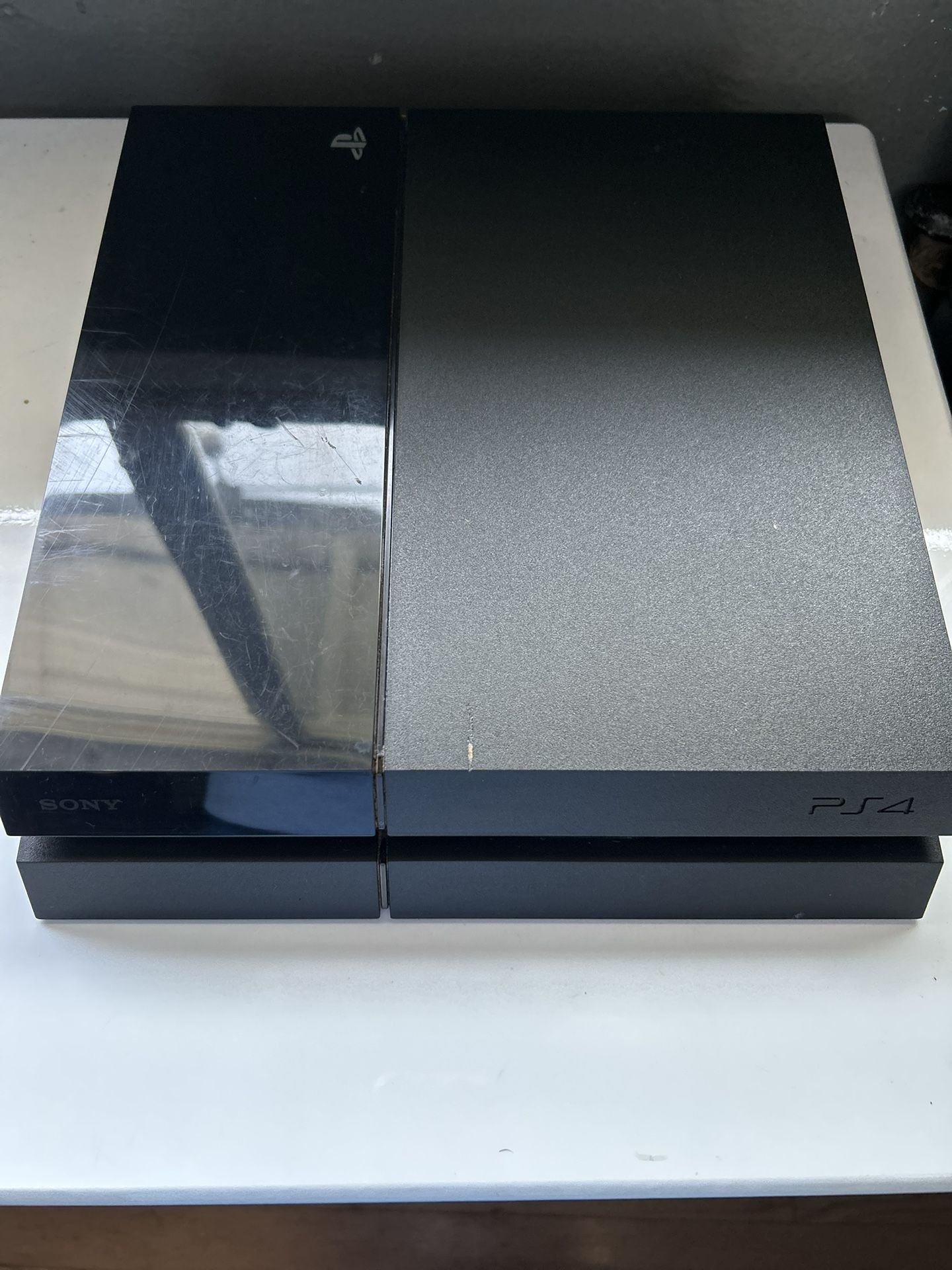 PS4