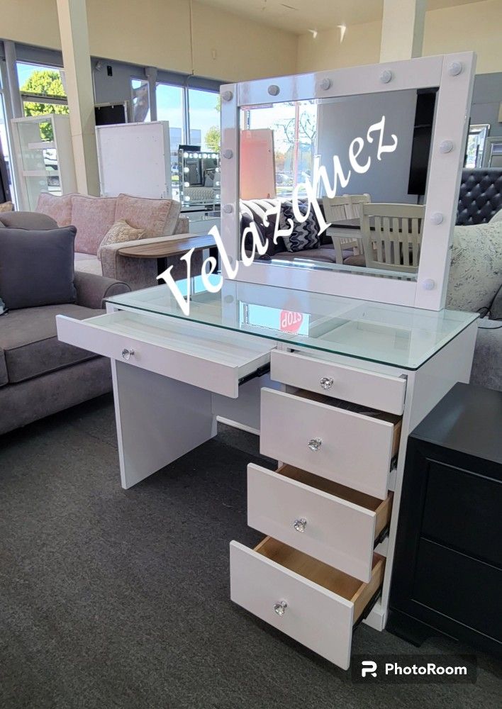 ✅️White Makeup Vanity Set with Lighted Mirror (Stool...