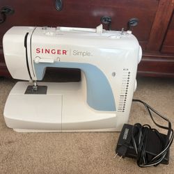 Singer Simple Sewing Machine