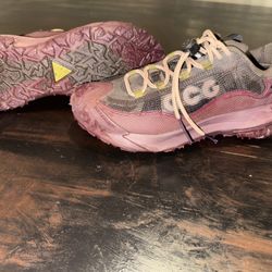 Nike ACG Sneakers (Big Kids) 