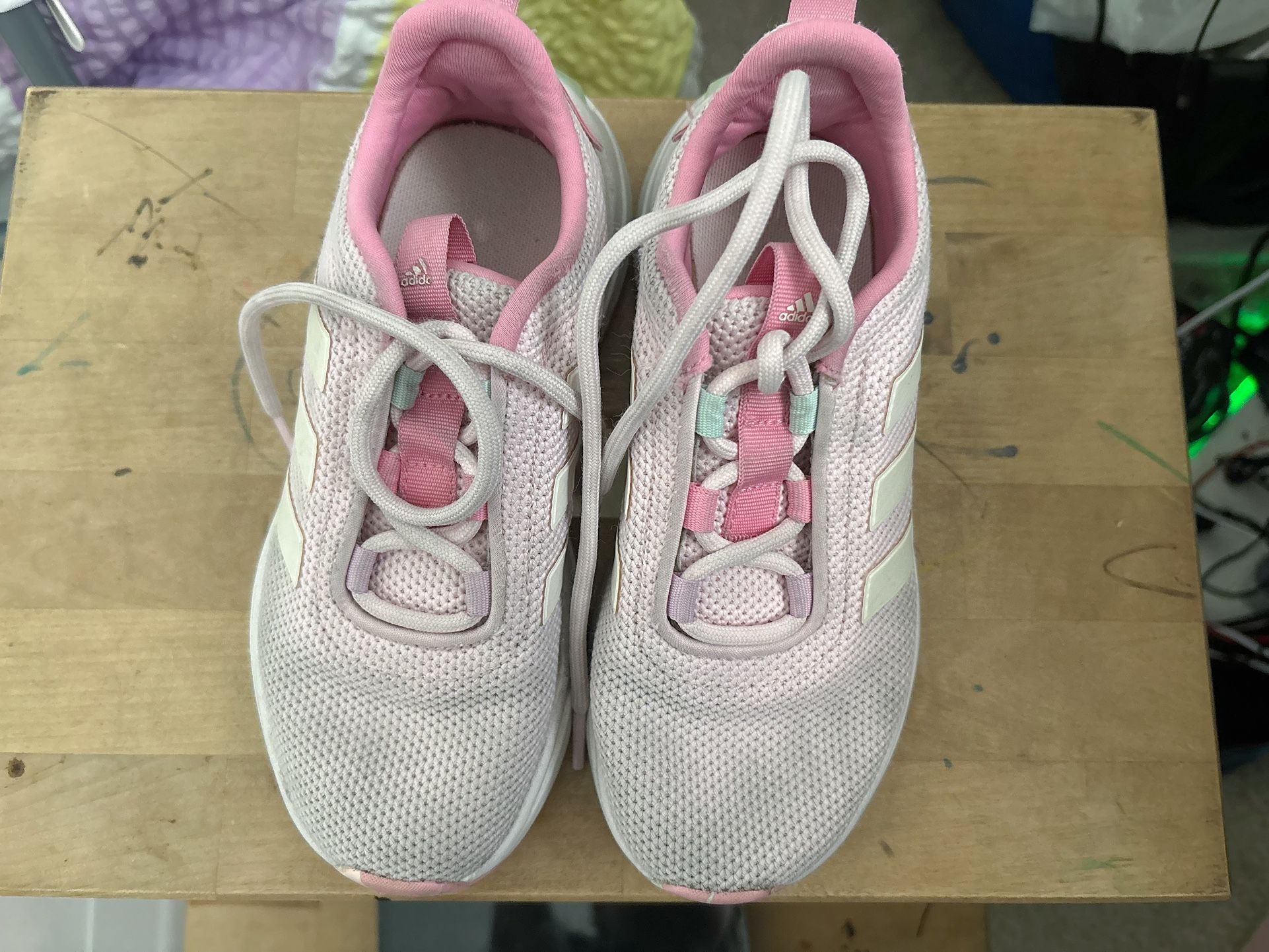 Girl’s Adidas cloud foam pink sneaker Size 13 Altheletic Running Shoes Sport Sne. Condition is Pre-owned - Good. See photo for more details Comes fr