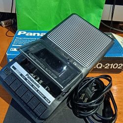 Panasonic cassette Recorder