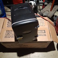 Mini Fridge 