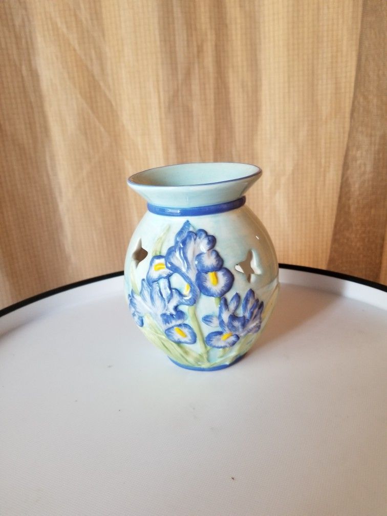 Candle holder