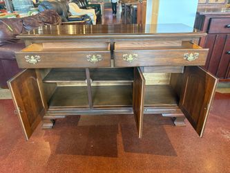 PENNSYLVANIA HOUSE Chippendale Solid Wood Buffet