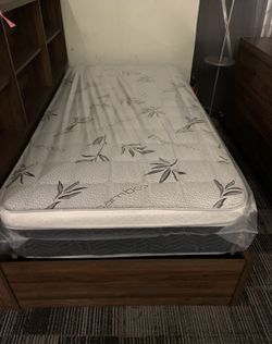 Twin Size Pillow Top Mattress 