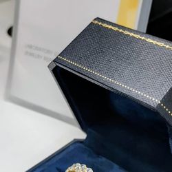 18k Certified oval lab Grown Diamonds Frame 14 Stones 