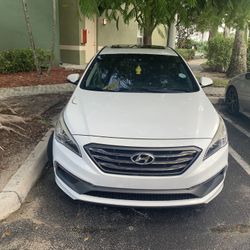 2015 Hyundai Sonata sport 