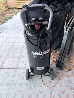 Husky Air Compressor  200 PSI