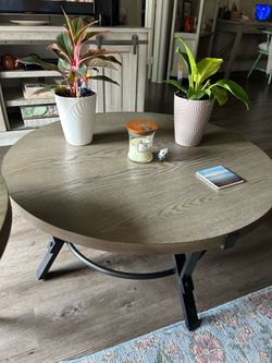 Coffee and End Table Set (3)