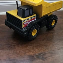 Collectible Vintage 354 Tonka Dump Truck