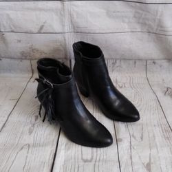 Beautiful Boots Size 7 …