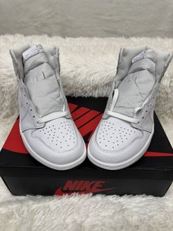 Air Jordan 1 Retro High White Perforated 10M New OG Box