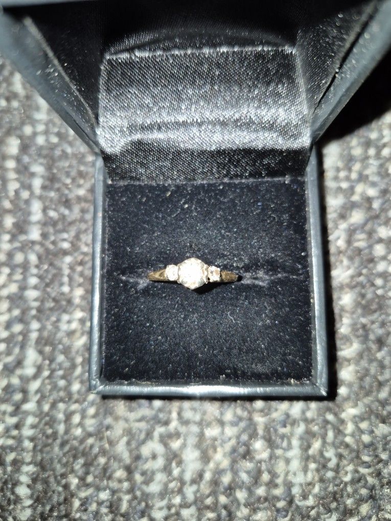 Women's 14k Diamond 1/3 Ct Solitare Engagement Or Wedding Ring