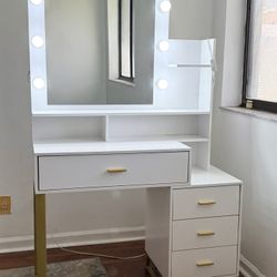 White & Gold Makeup Vanity