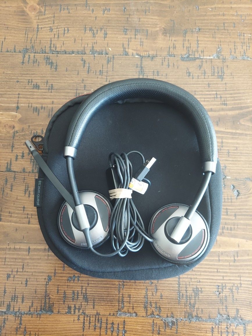 Plantronics Blackwire C725-Wired USB Headset Active Noise Canceling With Case