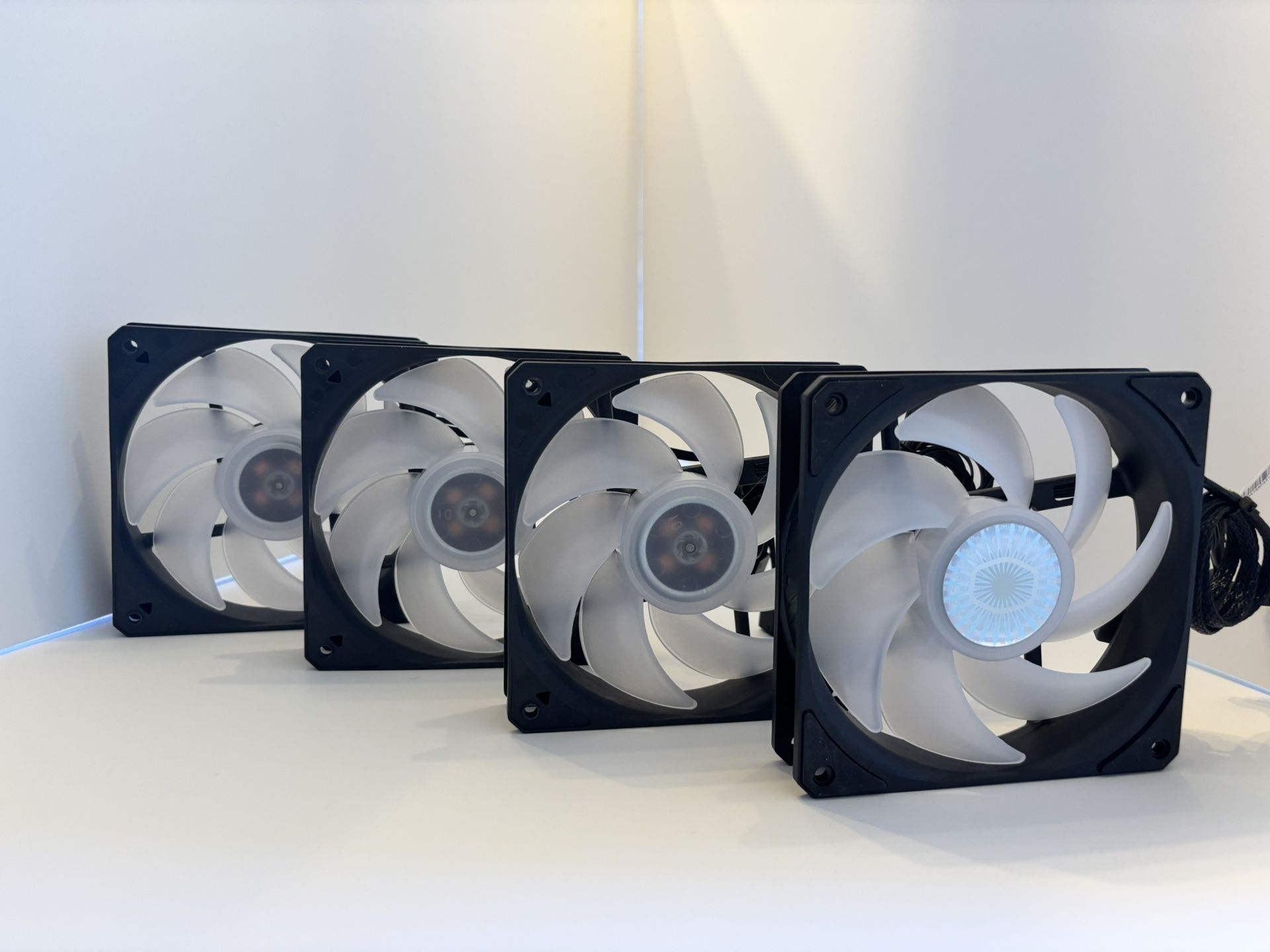 Cooler Master SickleFlow 120 ARGB Cooling Fan 120mm DF1202512RFMN