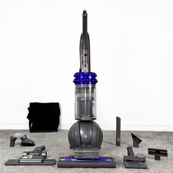 Dyson Cinetic Big Ball Animal + Vacuum Cleaner w/ attachments