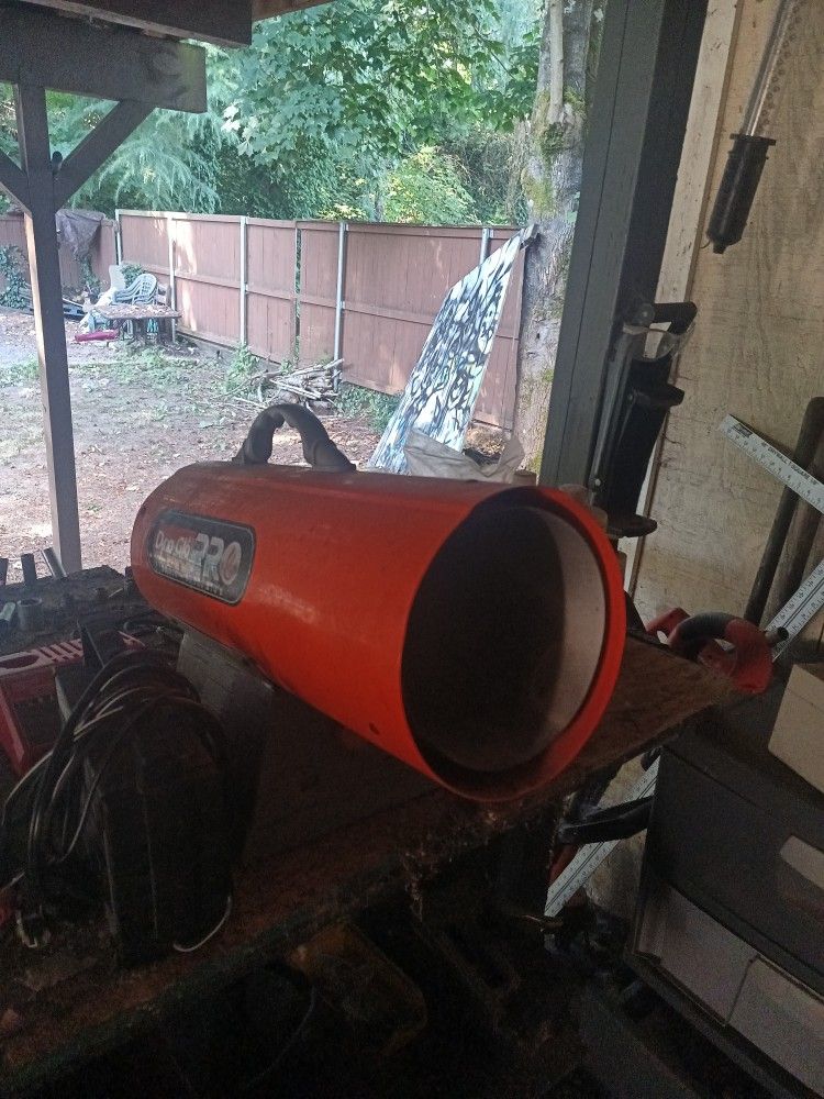 dynaglo pro 30,00060,000 btu heater for Sale in WA OfferUp