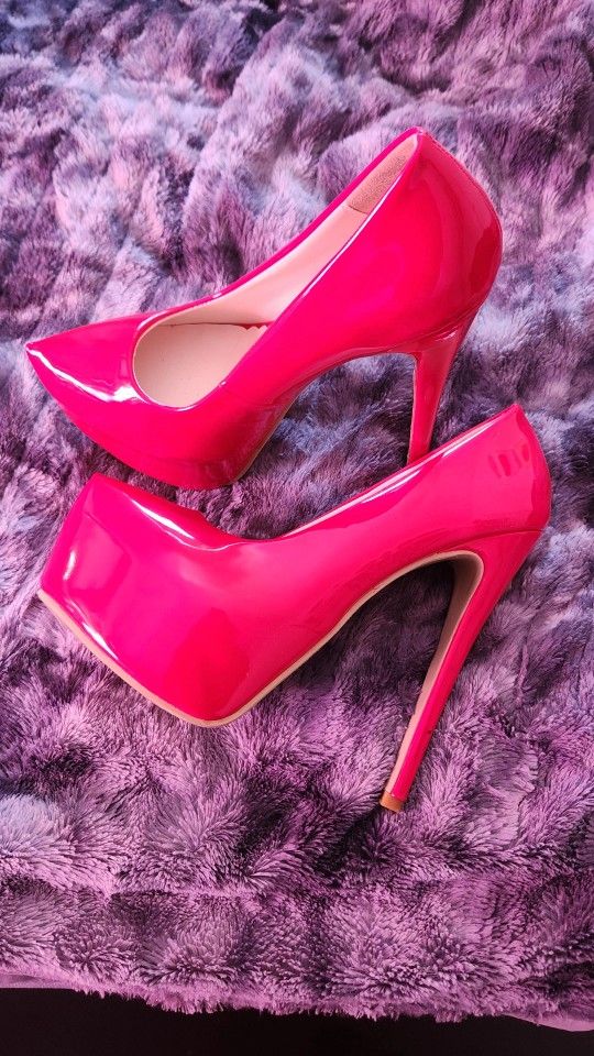 Red Patent Leather Pumps