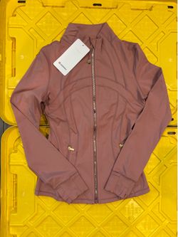 Define jacket Lululemon
