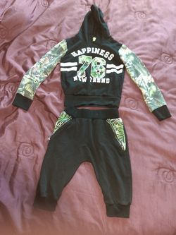 Boy short/pants matching outfits size 8