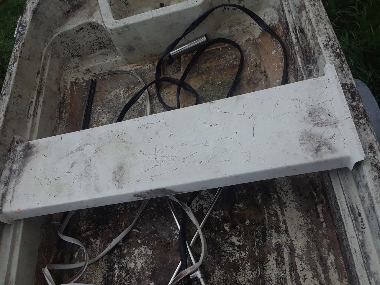 Carolina skiff fiberglass bench seat in great shape no cracks HOMESTEAD AREA