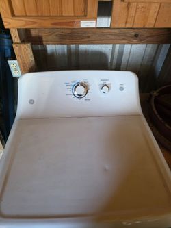 GE Appliances Dryer