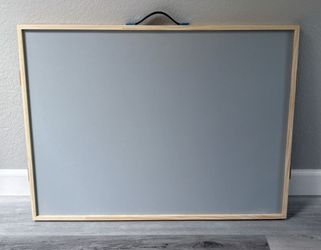 New Rotating Tilting Puzzle Board With 7 Disney and Christmas Puzzles