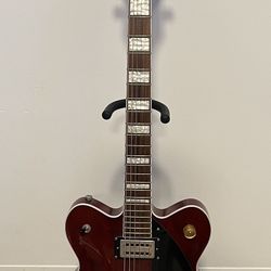 Gretsch G2622 Streamliner – Cherry Red – Excellent Condition