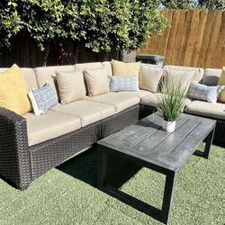 Outdoor Patio Furniture 