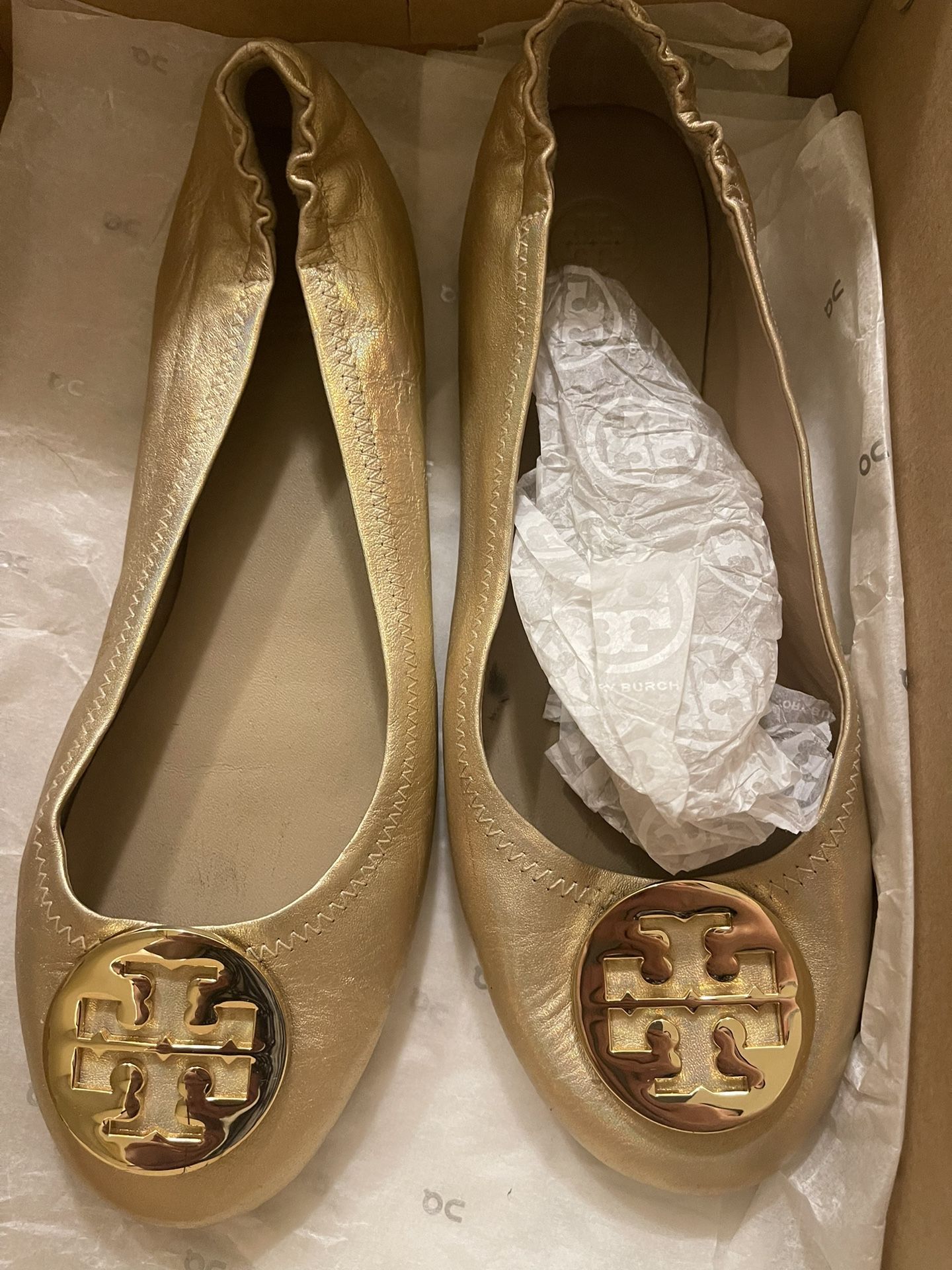 Tory Genius Leather Pumps