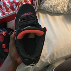 red thunder 4s