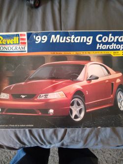 Revell Mustang Model 