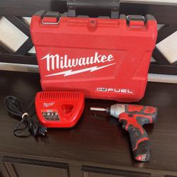 Milwaukee M12 Fuel Impact Driver 1/4” Hex