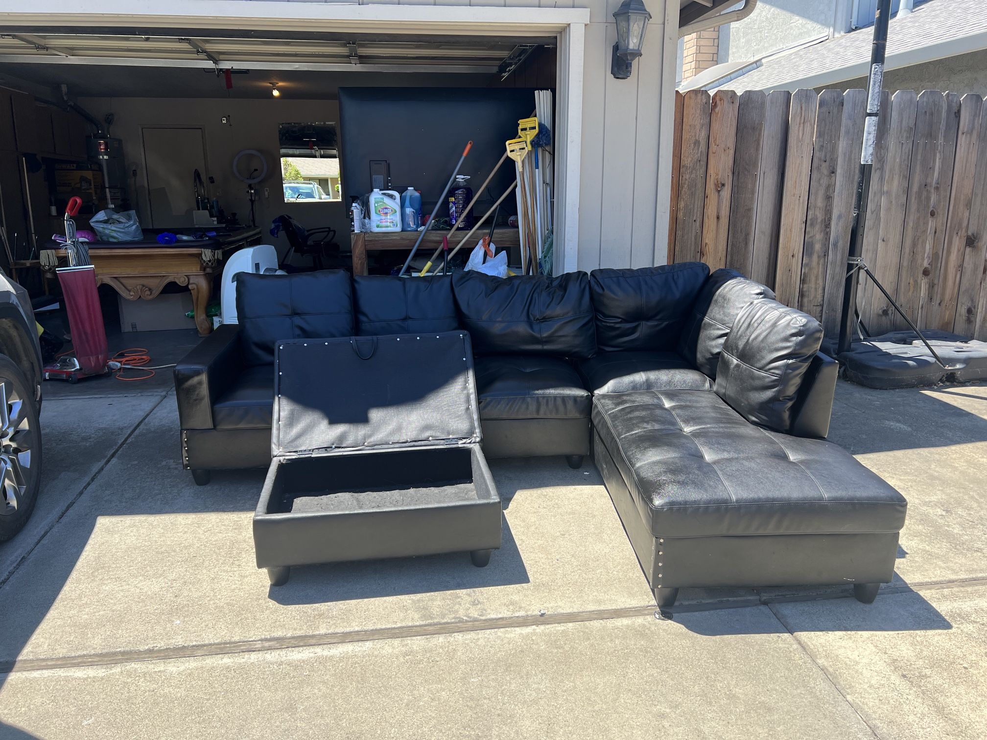 Beautiful Black Leather Sectional Sofa