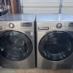 Nice LG HE Washer GAS Dryer set. Could DELIVER
