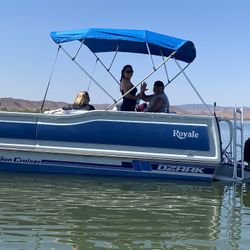 Deck Boat
