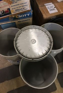 5 gallon storage container