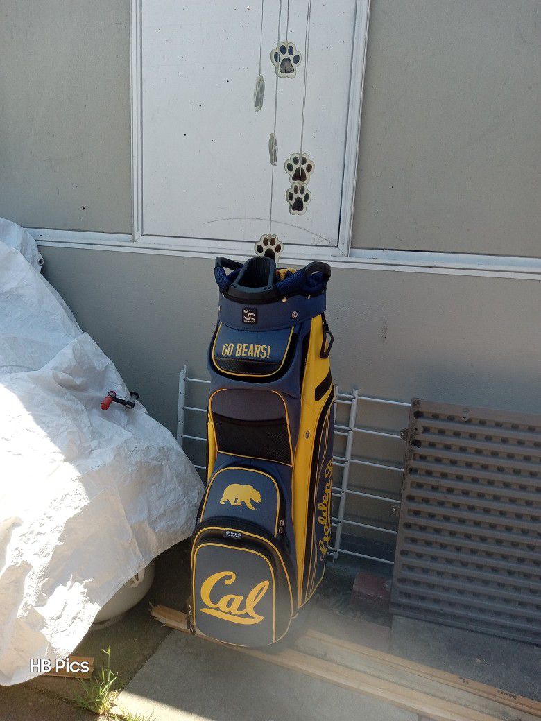Never Used CAL STATE LIGHT AS A FEATHER GOLF BAG