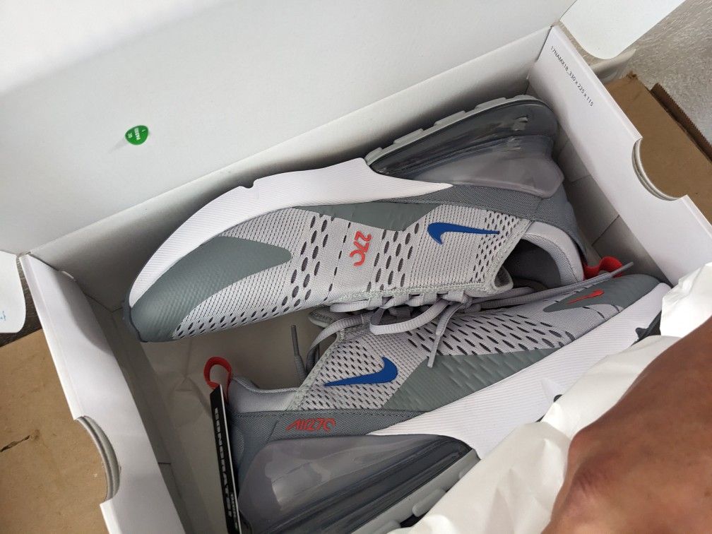 Air Max 270s Gray And Blue Size 10