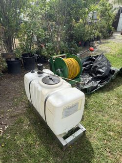 Pest Turf Weed Sprayer with 50 Gal Tank
