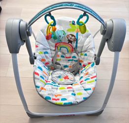 Baby swing