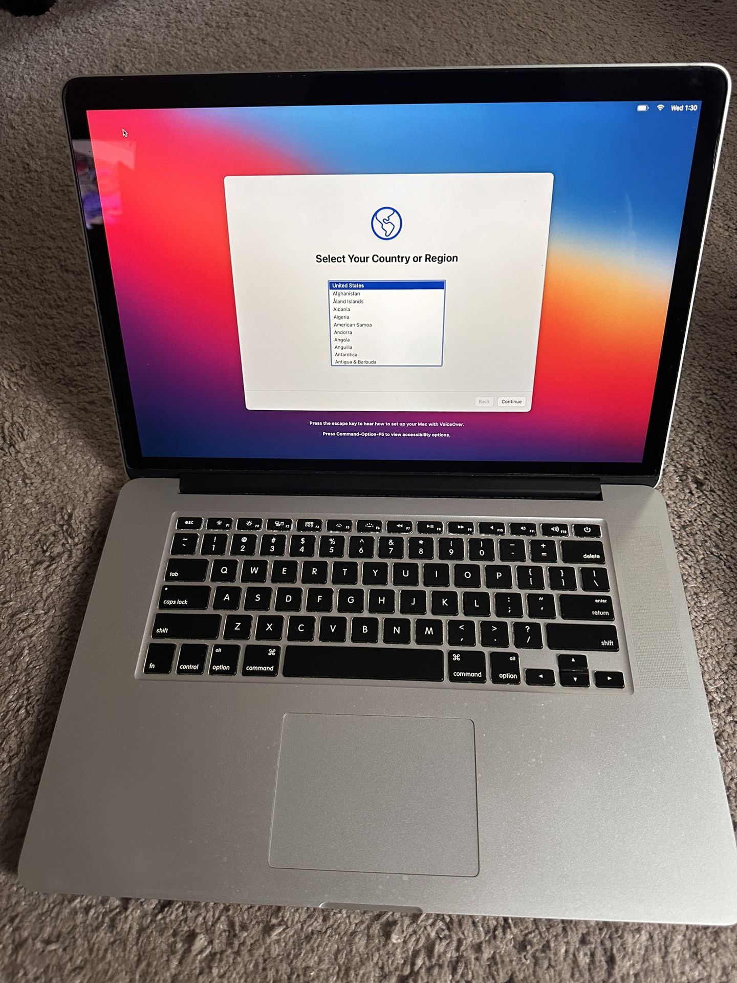 MacBook Pro 15” i7 16g Ram & 512g Hd 2014