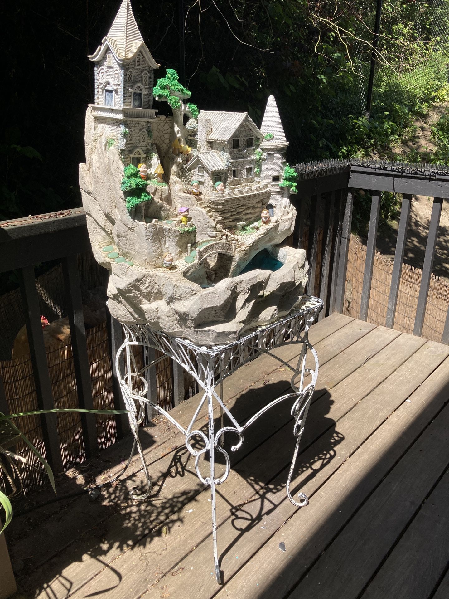 Castle Fountain Snow White Dwarves HUGE READ->