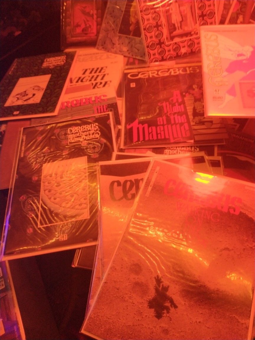 Comic Book S Retro M