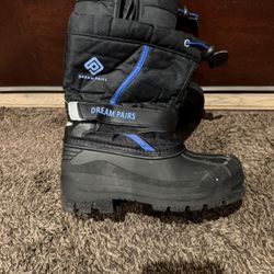 Dream Pairs Winter Snow Boots Little Kid Size 12